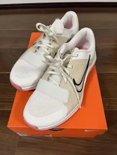 【NIKE テニスシューズ】エア ズーム ヴェイパー プロ キリオス着用モデル NIKE テニスシューズ】エア ズーム ヴェイパー プロ キリオス着用