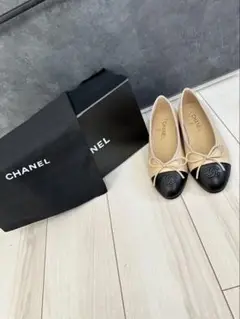 CHANEL フラットシューズ