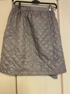 ユニクロ　キルティング巻きスカート　ベージュ系