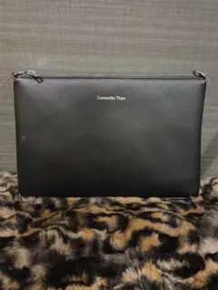 Samantha Vega 黒 クラッチバッグ