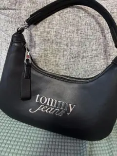 トミー・ジーンズ ショルダーバック 黒