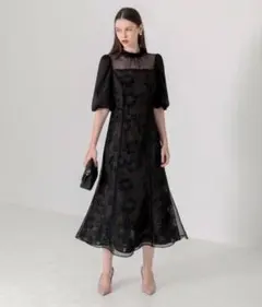 【LEJA】花柄オーガンジーレース　シアーパフスリーブ　ドレス　ブラック
