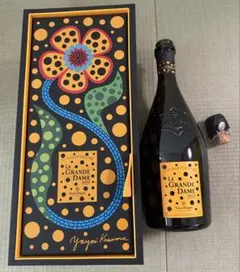 2025年最新】ヴーヴクリコ 草間彌生の人気アイテム - メルカリ