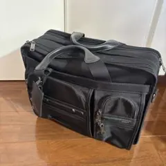 美品_TUMI ビジネスバッグ／ダークグレー／ナイロン製／ショルダーベルト未使用 TUMI - TUMI ロゴ ショルダーバッグ ナイロン レディースの通販