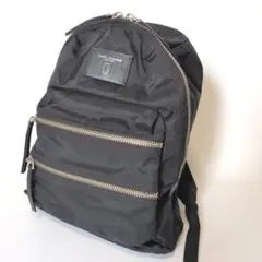 【美品】MARC JACOBS リュック ザ バイカー JJロゴ 大容量