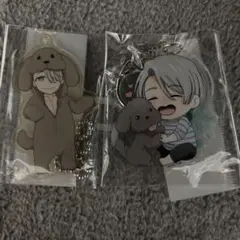 ユーリ!!! on ICE アクリルキーホルダー　ヴィクトル＆マッカチン