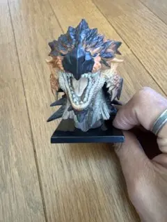 リオレウス 頭部フィギュア