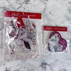 【伊藤潤二×サンリオ】アクリルスタンド 缶バッジ　ギャル富江×ハローキティ