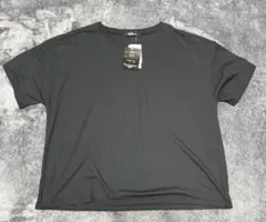 【新品タグ付き 4L】Vネック Tシャツ バックプリント 英字 ゆるだぼ