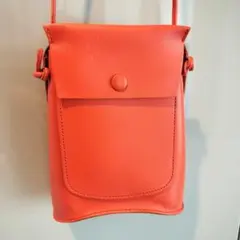 MARROW BENT POUCH ショルダーバッグ オレンジ色のサムネイル