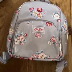 Cath Kidston 花柄リュック グレー