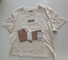 最終値下げ】miumiu Tシャツ ホワイト XS - メルカリ