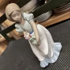 リヤドロ新郎新婦 ウェディグ結婚式陶器 - メルカリ