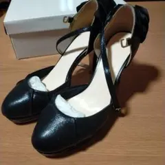リボン付きブラックハイヒール　7サイズ