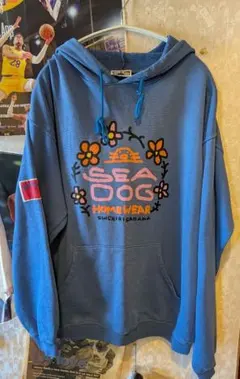 Item thumbnail for item e64b7144-7029-4bf3-b8c1-64971774feec