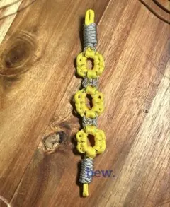 【訳あり】パラコード ストラップ イエロー×シルバー ※金具なし　ハンドメイド