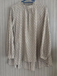 ダイヤモンド模様 長袖ブラウス ベージュ