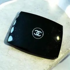 CHANEL ファンデーション コンパクトケース