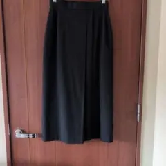 UNIQLOサイドプリーツナロースカート