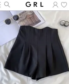 グレイル　ハイウエストタックショートパンツ