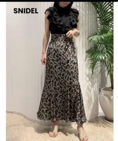 SNIDEL スナイデル ハイウエストマーメイドプリントスカート ブラック