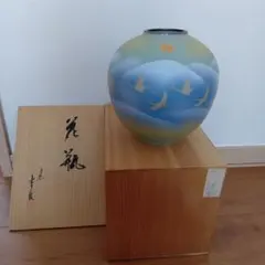 新品・共箱付】九谷焼 長山 花瓶 花器 梅文 金彩 約25cm - メルカリ