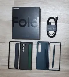 Galaxy Z Fold4/Fold5 純正ケースまとめ売りのサムネイル