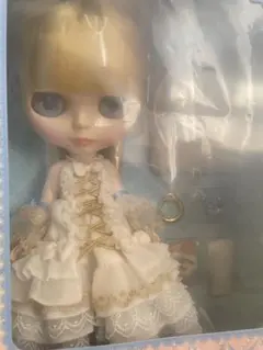 ネオブライス　ハスブロ限定　チャーミングクリスタリン　おまけ服つき ネオブライス ハスブロ限定 チャーミングクリスタリン おまけ服つき