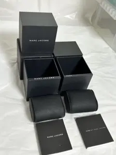 マークジェイコブス MARC JACOBS 時計空箱2個 時計のクッション