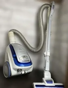 日立 サイクロン掃除機CV-SW9 HITACHI 13年製 保証付き - メルカリ