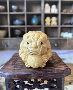 柘植木彫り 貔貅 ヒキュウ 神獣 置物 オブジェ 縁起物 開運 台座なし