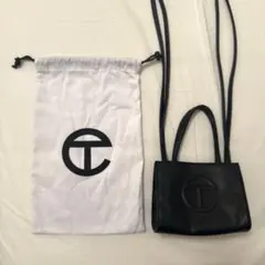 【保存袋付き】Telfar テルファー ショルダーバッグ スモール ブラック　黒のサムネイル