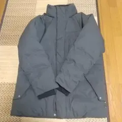ワークマン FLAME-TECH 洗えるフュージョンダウンモンスターパーカーのサムネイル