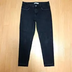 ZARAスキニーブラックデニム 40