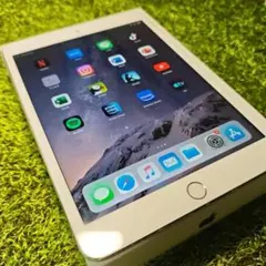 【Aランク】iPad mini ホワイト (１６GB) 本体 第三世代 シルバー