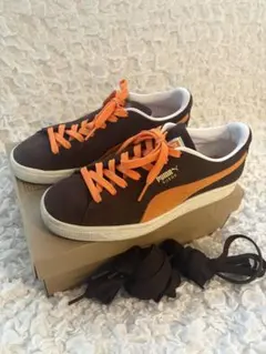 PUMA SUEDE ブラウン オレンジ スニーカーのサムネイル