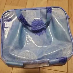 透明な青系ポーチ 3つのポケット付き