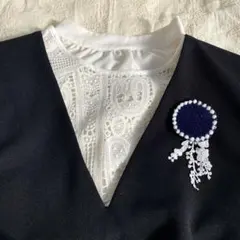 ミナペルホネン ブローチ　タンバリン　レースチャーム付き