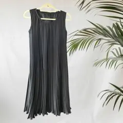 ⭐️【美品】KT キヨコタカセ ♥️ワンピース 【黒】⭐️11号⭐️