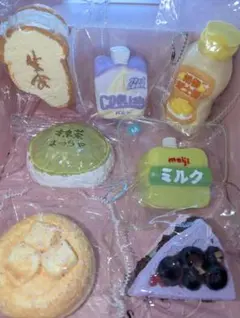 【美品】食べ物系　パッケージ系　スクイーズ7点セット