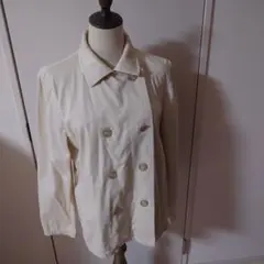 アイボリー ダブルブレスト 春コート