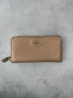 COACH ベージュ 長財布