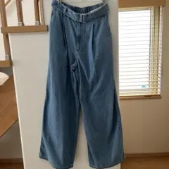 新品　GU ライトデニムベルテッドワイドパンツ M