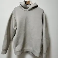 ユニクロ　ウルトラストレッチドライスウェットプルパーカ　XLサイズ