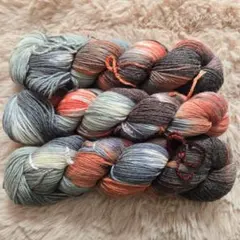 メリノウール100%　毛糸　300g　編み物　茶色　グレー　グラデーション