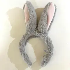 ディズニー　とんすけ　カチューシャ