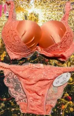 下着は心のドレス♥美乳ブラ＋ショーツセット 65D