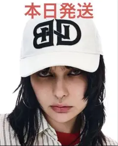 新品未使用 BEEDEN LEATHER LOGO BASIC CAP 2025年最新】BEEDEN キャップの人気アイテム - メルカリ