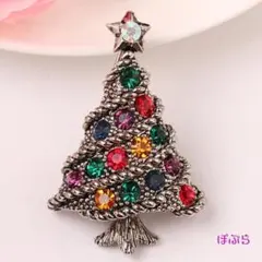 【新品】可愛い♡　クリスマスツリー　ブローチ　マルチカラー　c