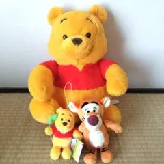 くまのプーさんとティガーのぬいぐるみセット